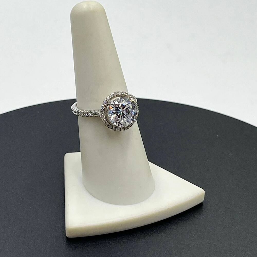 IBB 925 Silver Sparkling Cubic Zirconia Halo Solitaire Accent‎ Ring Sz 7.5